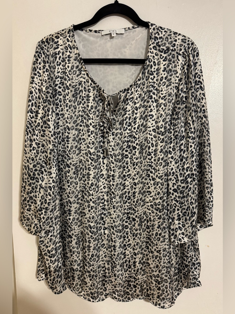 Cleo Black and White Leopard Print Tie-Front Tunic size Large*